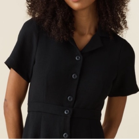 Vetta Capsule The Notch Collar Short Sleeve Button Front Top Black Minimalist - Picture 1 of 9
